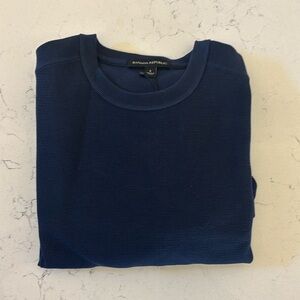 Men’s crew neck